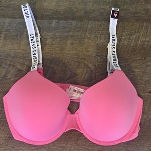 Victoria’s Secret Demi T-Shirt Bra